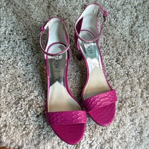 Michael Kors Fuchsia Textured Heels